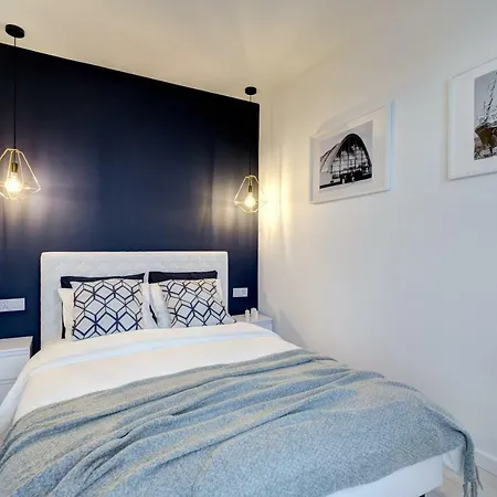 Modern Place Przy Plazy 格丁尼亚