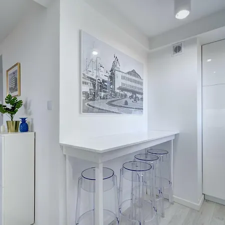 Apartment Modern Place Przy Plazy By Piroko